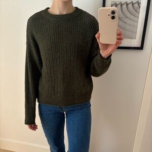 Universal Thread Olive Green Women's Knit Sweater Size Small